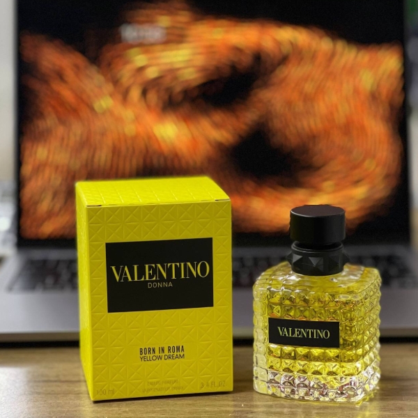 VALENTINO Donna Born In Roma Yellow Dream